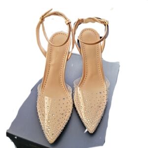 ADRIENNE VITTADINI CHAMPAGNE Rhinestone Heels, Size 10M
